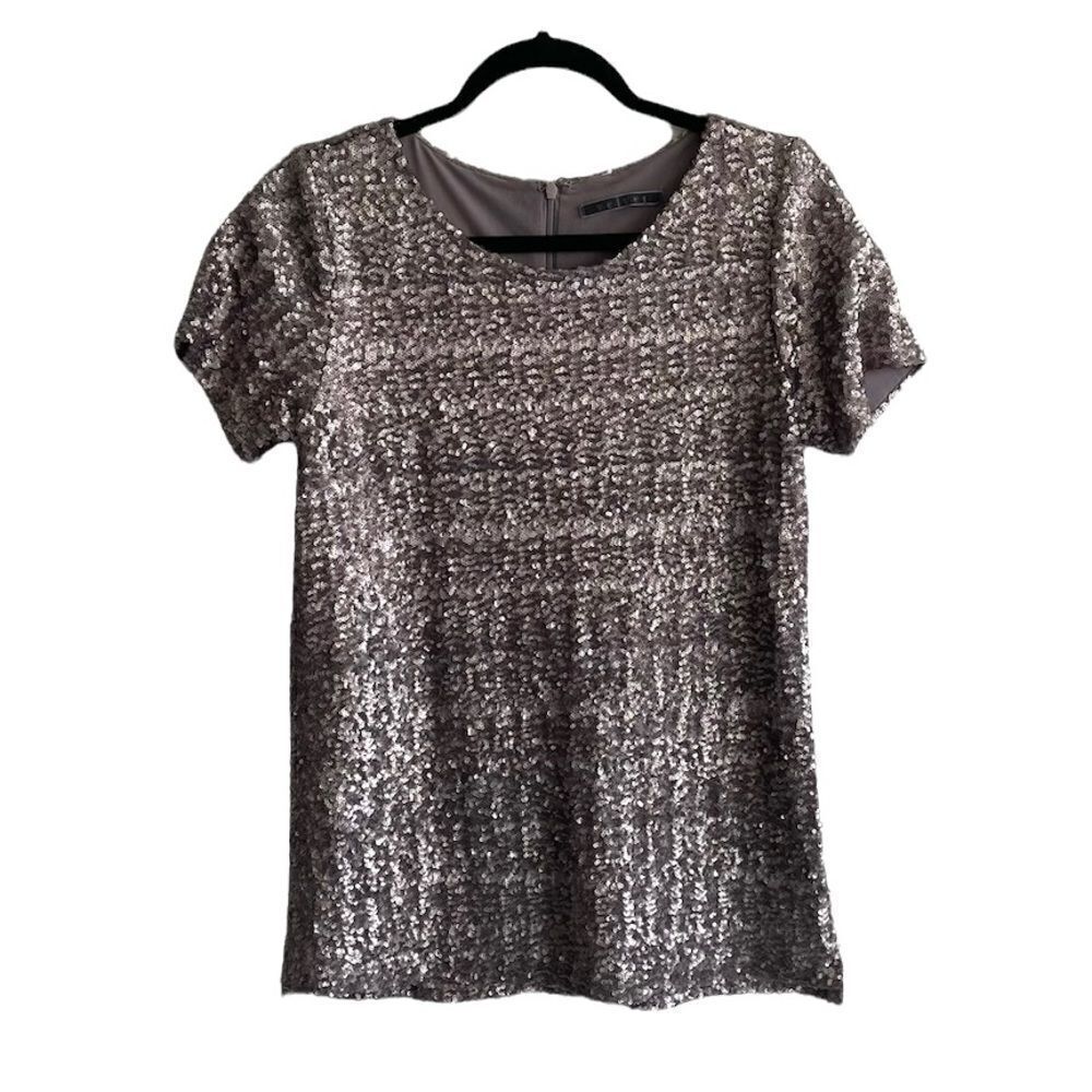 Velvet By Graham And Spencer Crew Neck Short Sleeve Sequins Top M